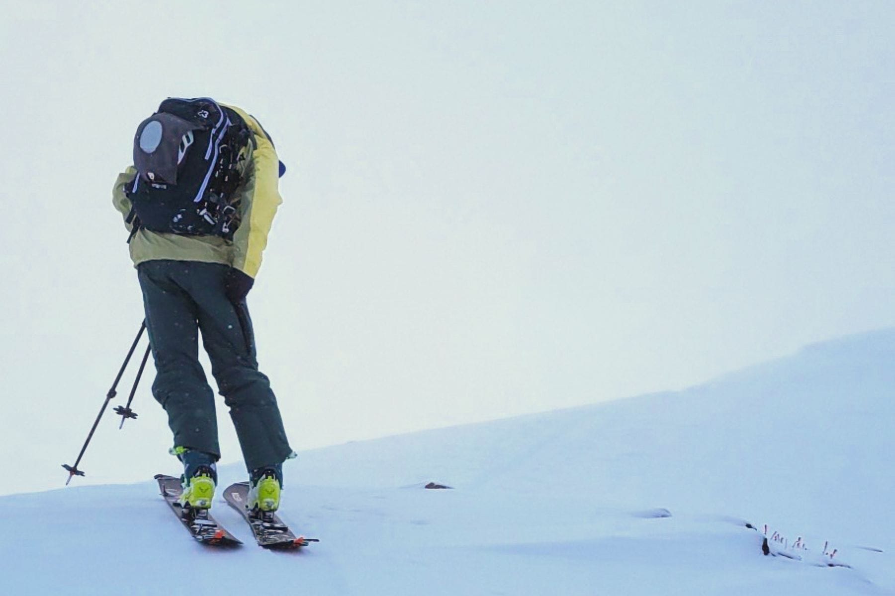 arcteryx-sabre-insulated-pants-closing-vents