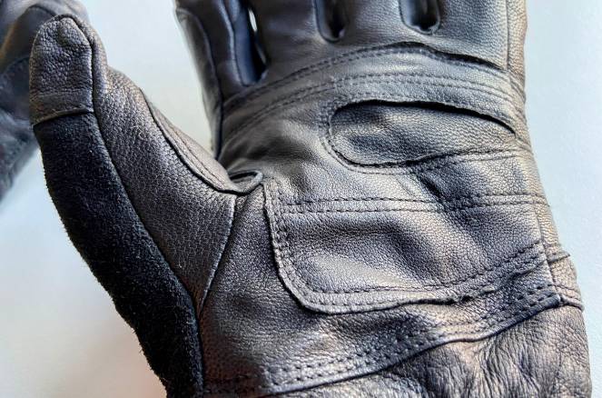 black-diamond-guide-gloves-finger-glove-durability-and-materials.jpg