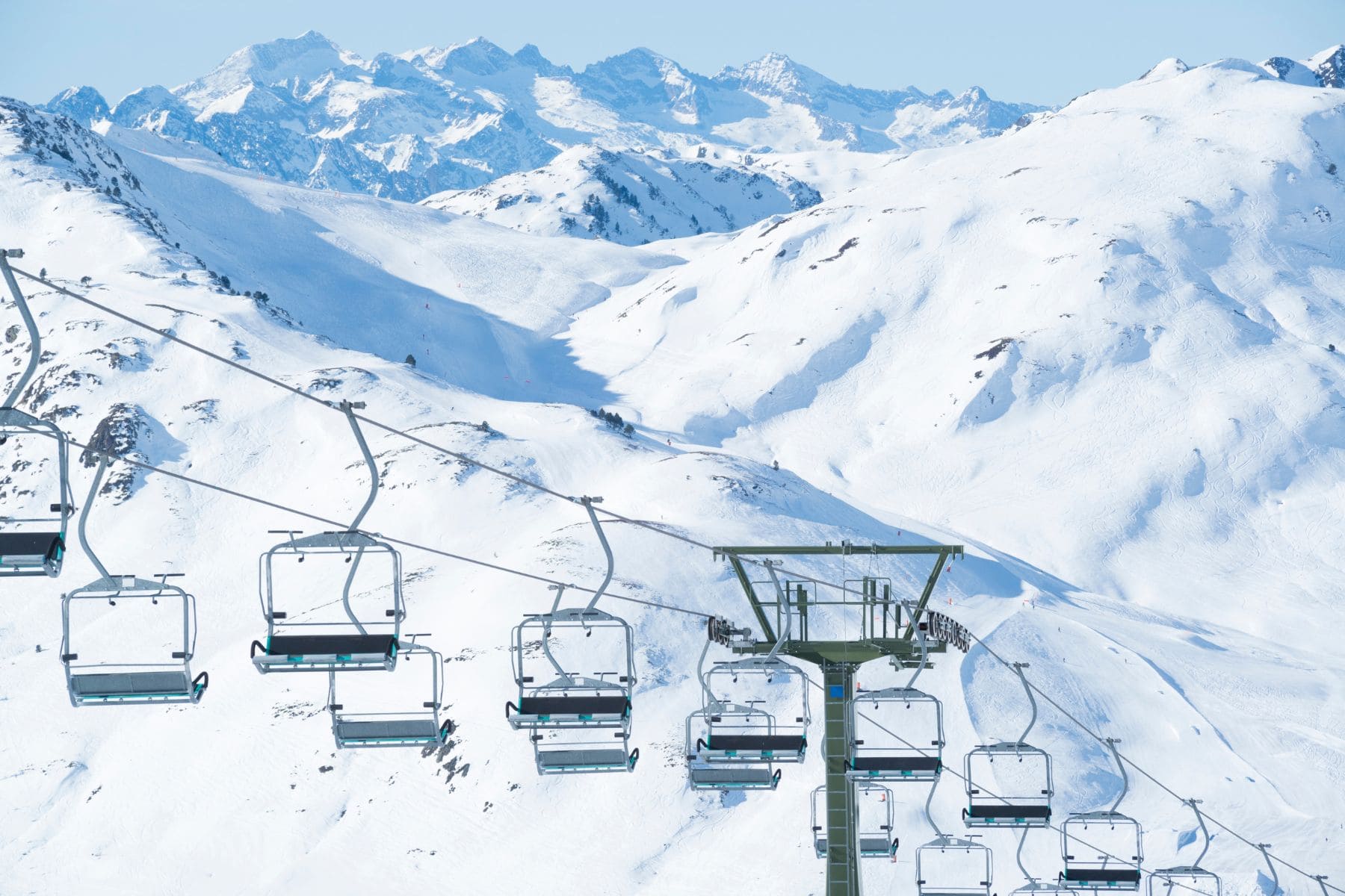 greener-skier-ski-lifts
