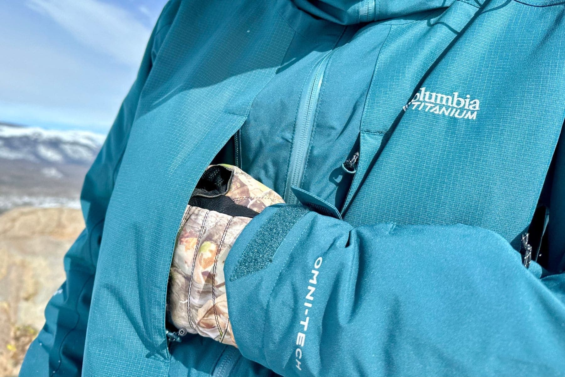 highland-summit-columbia-jacket-chest-pocket