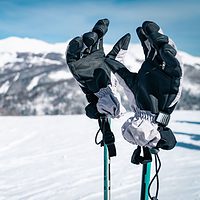 How to Weatherproof Leather Ski Gloves