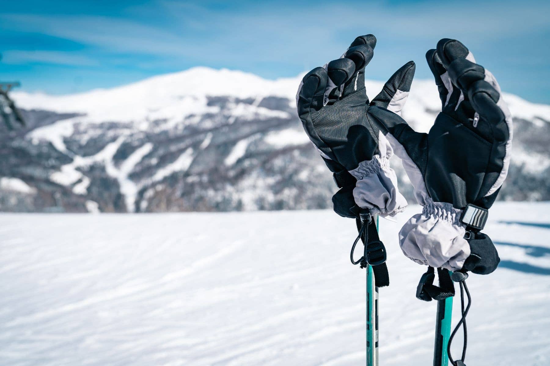 How to Weatherproof Leather Ski Gloves