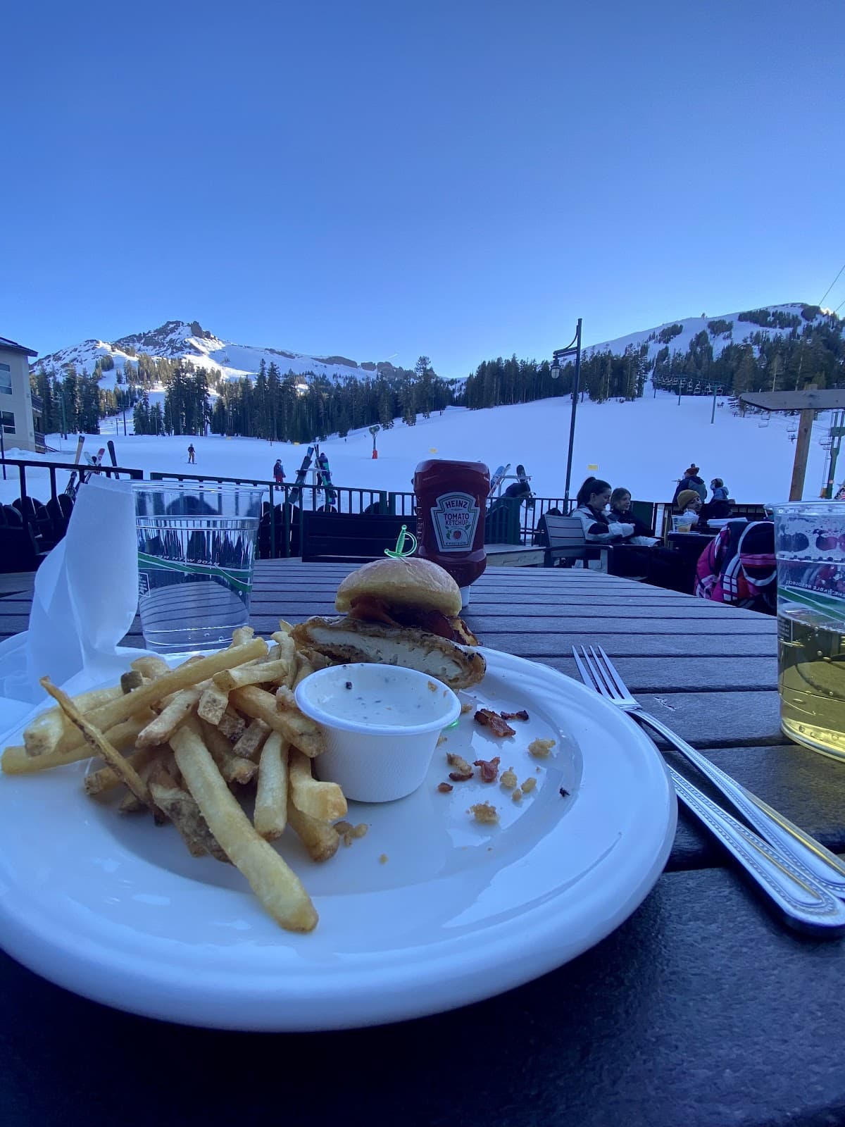 kirkwood-ski-resort-apres-ski