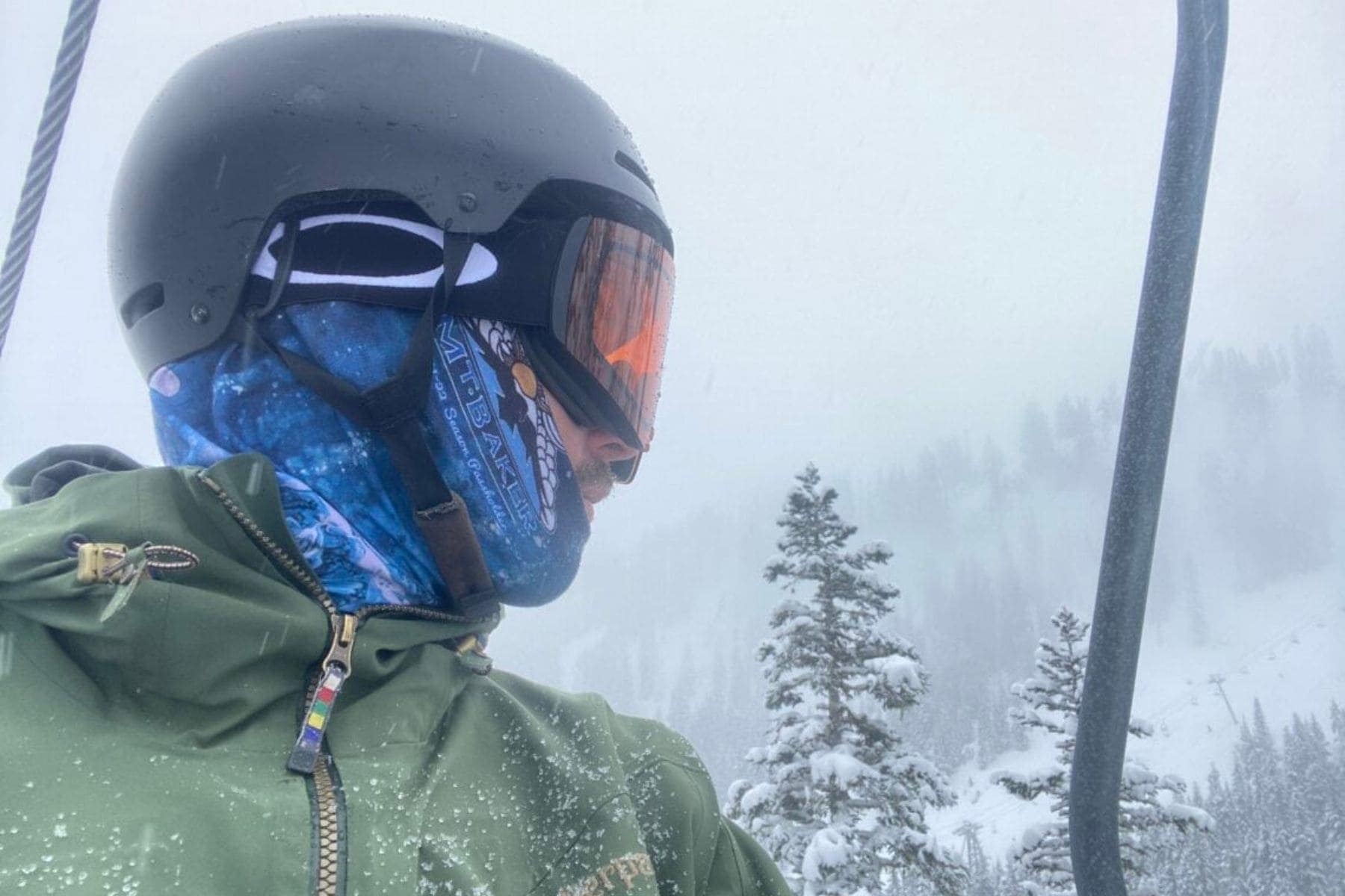 Oakley Fall Line Xl Side View Skier