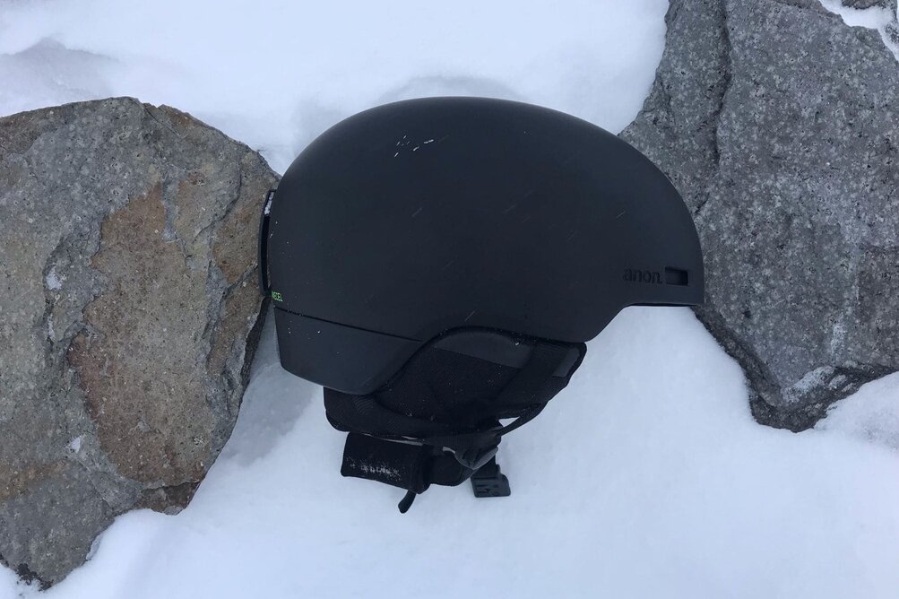 2019 snowboard helmet Youth & Adult Skiing - M /L / Xtreme the Smith Kids Holt Junior 2 Purple Haze Ski Helmet is the perfect companion for your childs skiing adventures. Giro Neo MIPS Ski Helmet