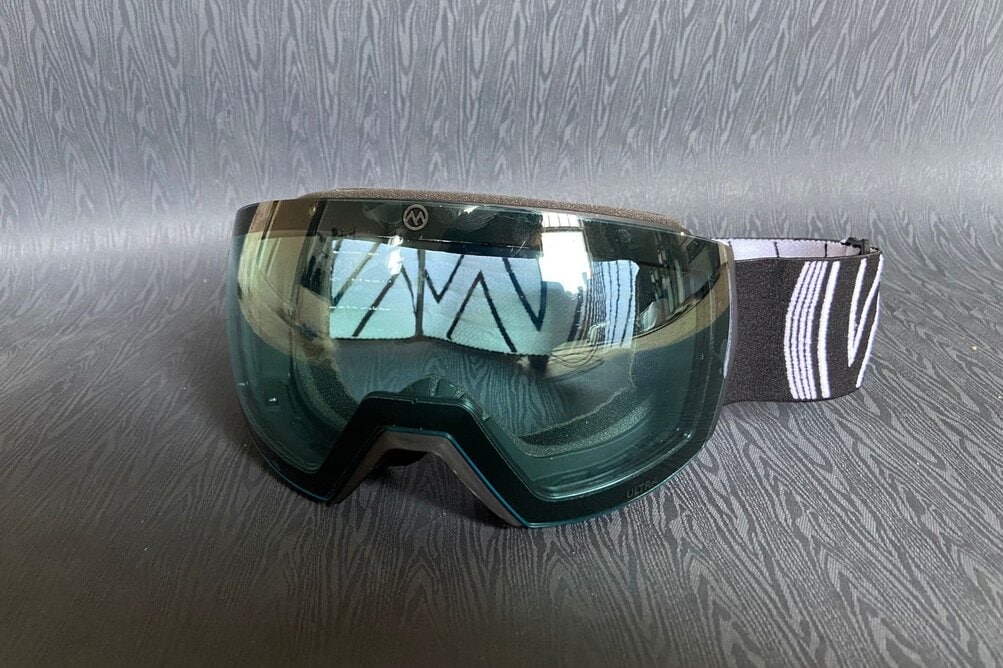 OutdoorMaster Ultra Masque De Ski – Lentille ZEISS HD+, Anti-buée, OTG, Champ Large, Aimants Interchangeables – Protection UV400 – Snowboard
