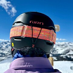 goggle strap helmet snowboarding Stunt Black - Adult Ski AVALON7 Magnetic Snowboard and Ski Goggle Specs BOXOB 4 Pcs Goggle Clips,